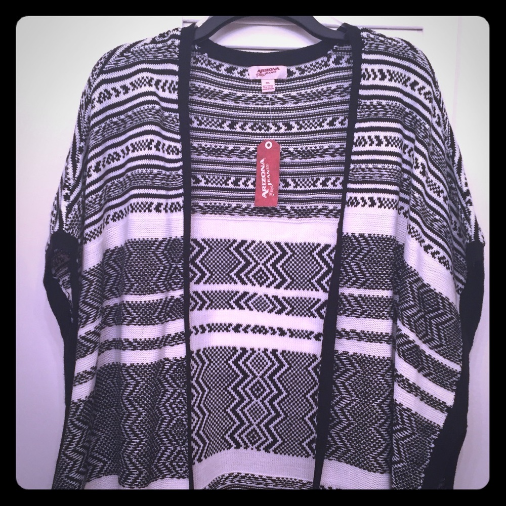 NWT Boho Style Poncho Cardigan